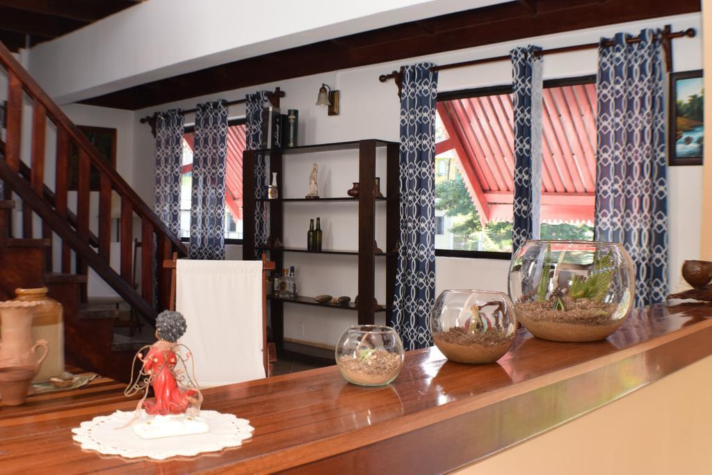 Martha'S Guesthouse Сан-Игнасио Экстерьер фото