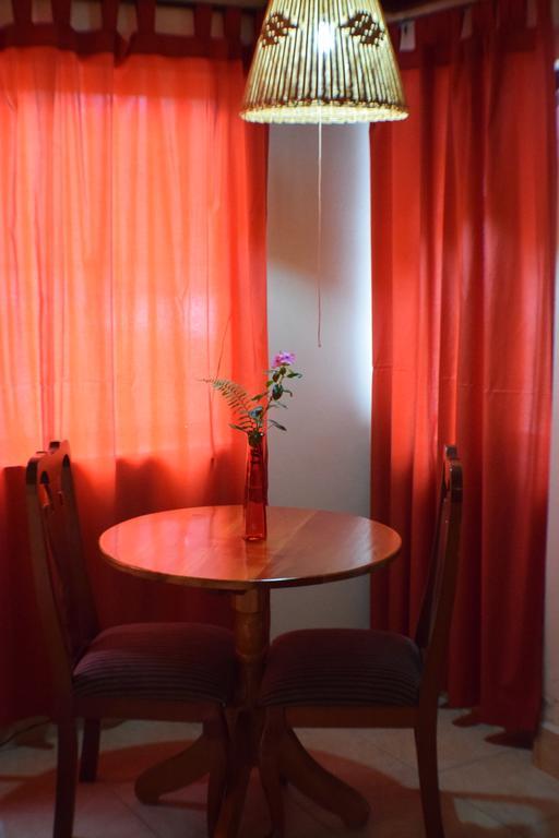 Martha'S Guesthouse Сан-Игнасио Экстерьер фото